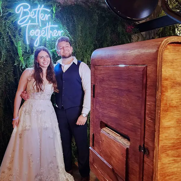 Totem Retrô em chá de bebê em São Roque com impressão imediata